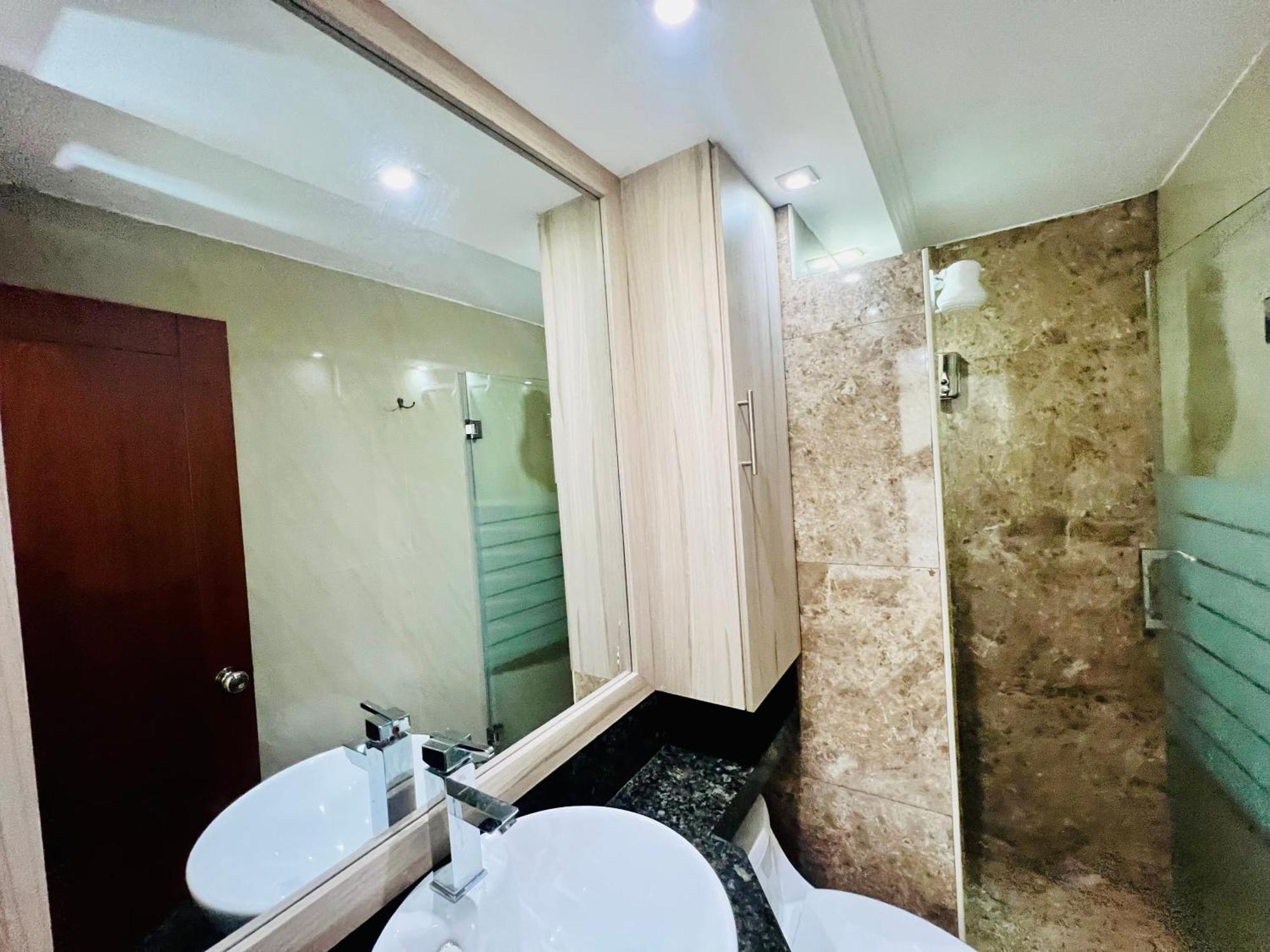 Sol Y Confort Suites Machala Exterior photo